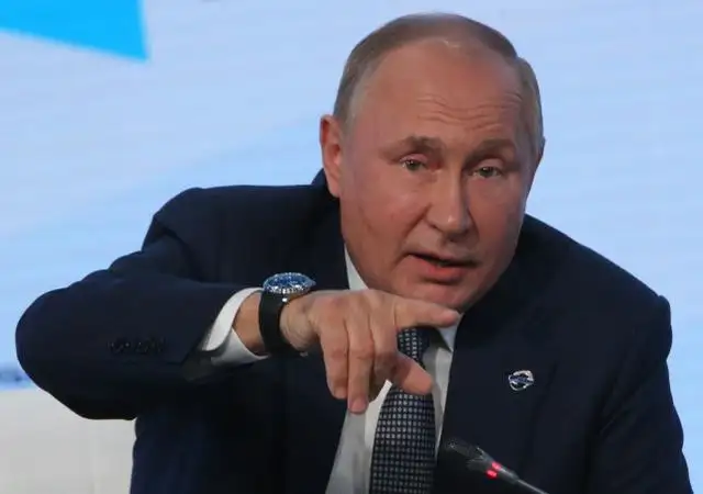 普京：西方对俄制裁不仅反噬自身并引发全球危机