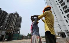 Poor workers bear the brunt of India's heatwave