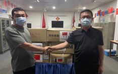 中国援尼医疗队向佛祖机场捐赠一批医疗物资     协助搞好防控工作