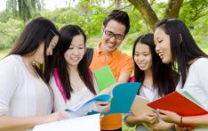 中国学生赴海外留学：多国联申成择校新风向
