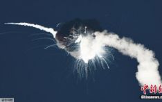 美航天公司火箭首飞爆炸 在空中炸成一团火球