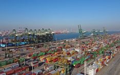 天津港年集装箱吞吐量首次突破两千万标准箱