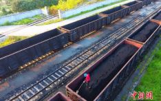 国铁集团：10月国家铁路发送电煤同比增长25%