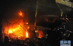 贝鲁特一居民区储油罐爆炸至少4人死亡