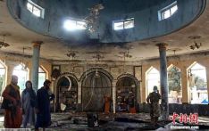 阿富汗清真寺爆炸已致55人死 “伊斯兰国”宣布负责