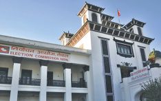 尼泊尔选举委员会拒绝赋予共产党任何一派的合法性 花落谁家将拭目以待