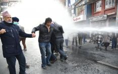尼泊尔示威游行升级 奥利政府全面镇压镇压公民抗议者