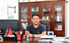 Wind and rain chasing the dawn of dawn Interview with Wang Zhujun, director of the Chinese-funded Nepal Liming Furniture Factory