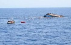 一偷渡船在法国北部海域沉没31人死亡