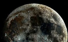 NASA首次证实 在阳光照射的月球表面发现水