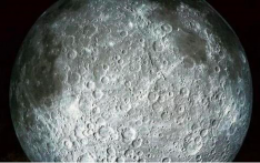 最新发现：NASA在阳光照射的月球表面发现水