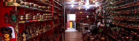 “逐渐恢复的尼泊尔经济”系列报道之（四 ） 探访著名商业街泰米尔手工艺品店 店主称线上线下努力才可维持
