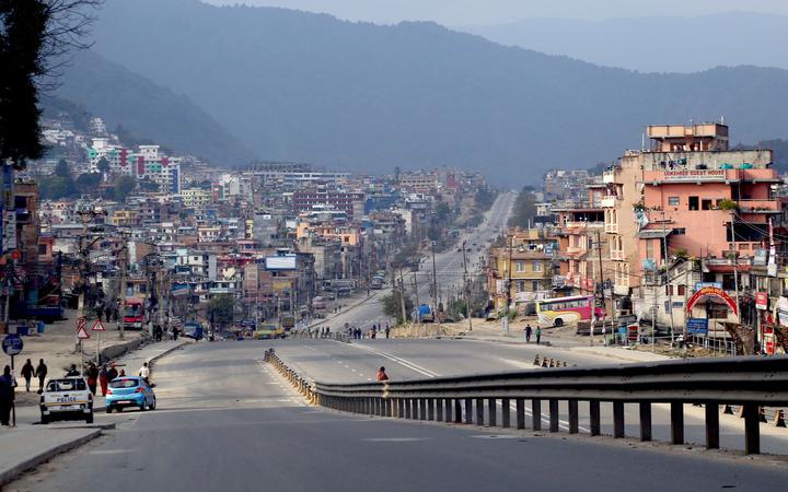 险象环生 生死考验 尼泊尔第二次大封锁（大）