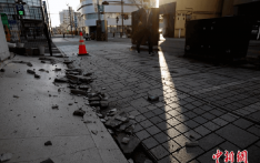 视觉故事丨日本福岛近海发生强震 多处道路建筑受损