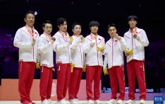中国男团绝对优势夺体操世锦赛冠军 提前获得巴黎奥运会资格