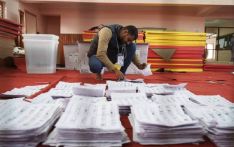 尼泊尔主要政党在选举结果中领先，但没有获得多数席位