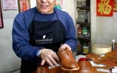 一中国人在尼做鞋50年  成为尼泊尔最早的中国鞋店