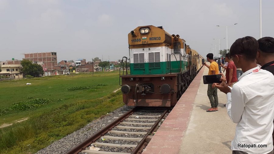janakpur-rail4_VB1RYMrDd8