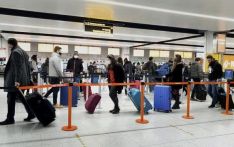中国多地入境旅客顺利通关 航班航线有序复航