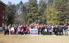 中国、俄罗斯驻尼泊尔使馆举行足球友谊赛