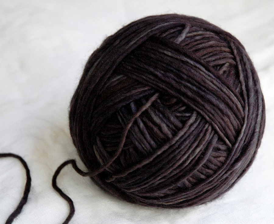 single-ball-yarn-1024x840