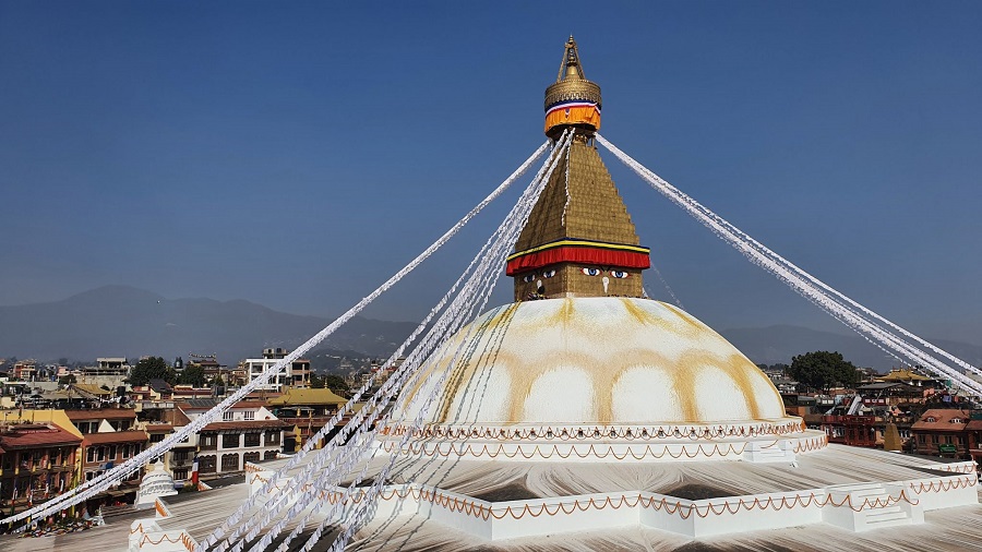 boudhanath_withWhiteFlags-2048x1152