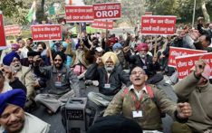 Supreme Court directs Centre to withdraw communication on payment of OROP arrears in four instalments