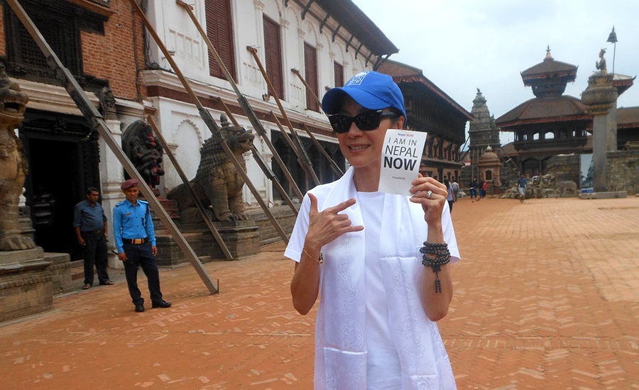 Michelle-Yeoh-who-showed-love-to-Nepal-became-the-first