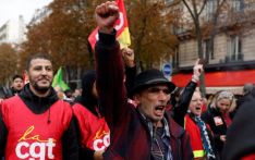 फ्रान्ससँगै स्पेन, जर्मनी र बेलायतमा पनि कर्मचारी हडताल : विमान, रेल र बस सेवा प्रभावित