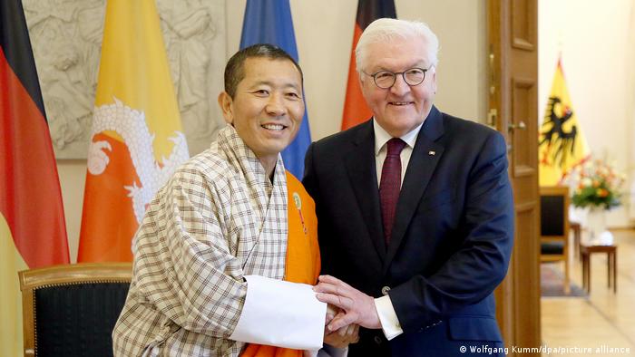 德国总统施泰因迈尔也会见了不丹首相策林