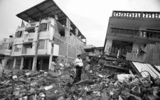 厄瓜多尔发生地震 总统宣布全国进入紧急状态