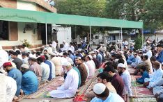 Pakistanis celebrate Eid with prayers for coming out of crises