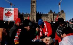 加拿大公务员大罢工逾十日 政府开出“最终”报价