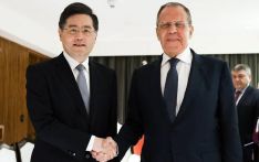Beijing ready to settle Ukrainian crisis jointly with Russia, minister tells Lavrov