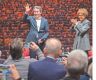 Dudamel gets standing ovation after first concert since music director decision