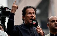 Govt 'hasn't decided' on putting Imran Khan under house arrest