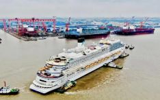 高端制造业又一进展！中国首艘国产大型邮轮出坞