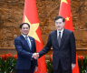 Chinese FM meets with Vietnamese counterpart