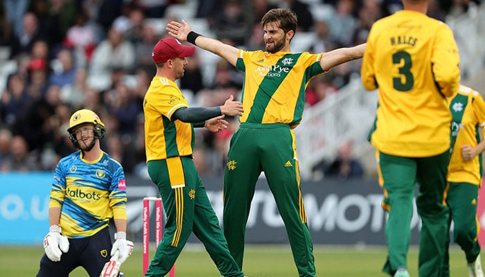 Pakistan pacer Shaheen Afridi celebrates after taking a wicket — Twitter/@_FaridKhan