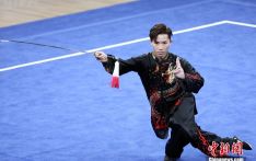 成都大运会中国香港代表团首金 许得恩武术男子太极剑摘金