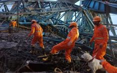 印度马哈拉施特拉邦起重机倒塌事故已致至少16人死亡