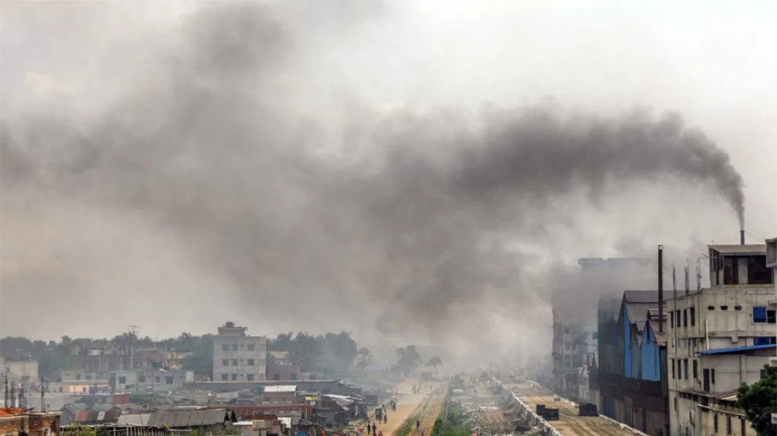 AQI: Dhaka air unhealthy for sensitive groups