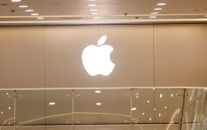 外媒：苹果等科技巨头市值蒸发超6000亿美元 