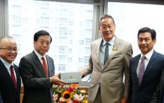 中国驻泰国大使会见泰国新任总理赛塔