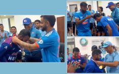 म्याच हारेपछि भारतीय खेलाडी र प्रशिक्षकको हातबाट नेपाली खेलाडीलाई तक्मा ! (भिडिओ)