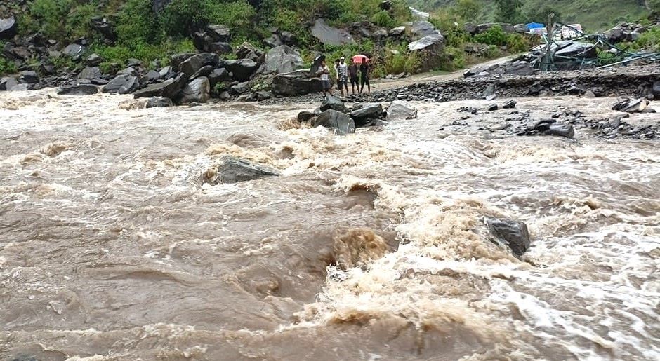 fugad-khola-photo-prem-raj-simkhada