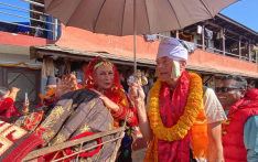 गुरुङ संस्कृतिमा विवाह गर्न बेलायती देखि तनहुँमा(फोटो फिचर)