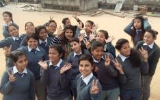 尼泊尔听力障碍学生哀叹教育差距