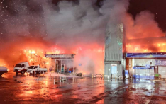 韩媒：韩国一市场发生重大火灾，227家店铺全部烧毁，尹锡悦下令灭火