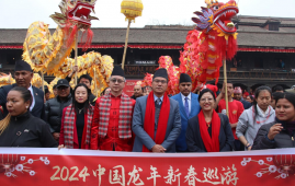 特写：龙狮麒麟舞动尼泊尔三大古城 中尼民众共庆中国新年